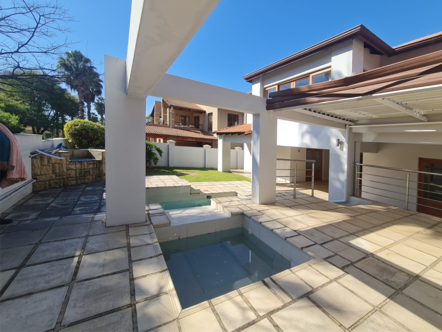 To Let 5 Bedroom Property for Rent in Eagles Landing North West
